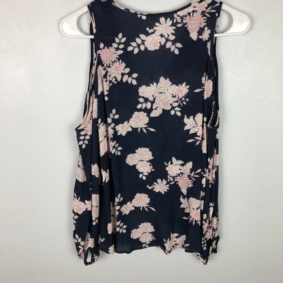 Lush Cold Shoulder Floral Print Blouse Size XS - Picture 2 of 8